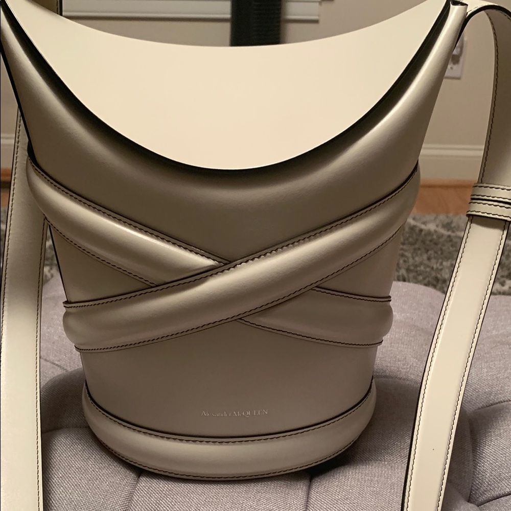 Alexander McQueen large White Curve bag